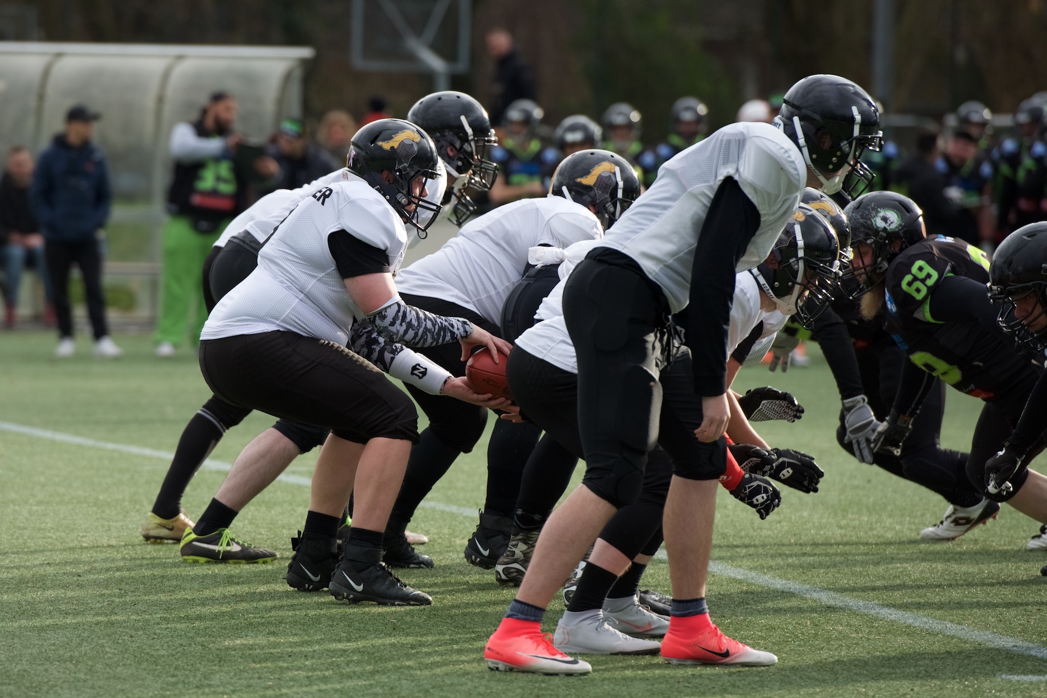 Scrimmage: Herne Black Barons empfingen die Elsen Knights zum Testspiel (Foto: Oliver Jungnitsch)