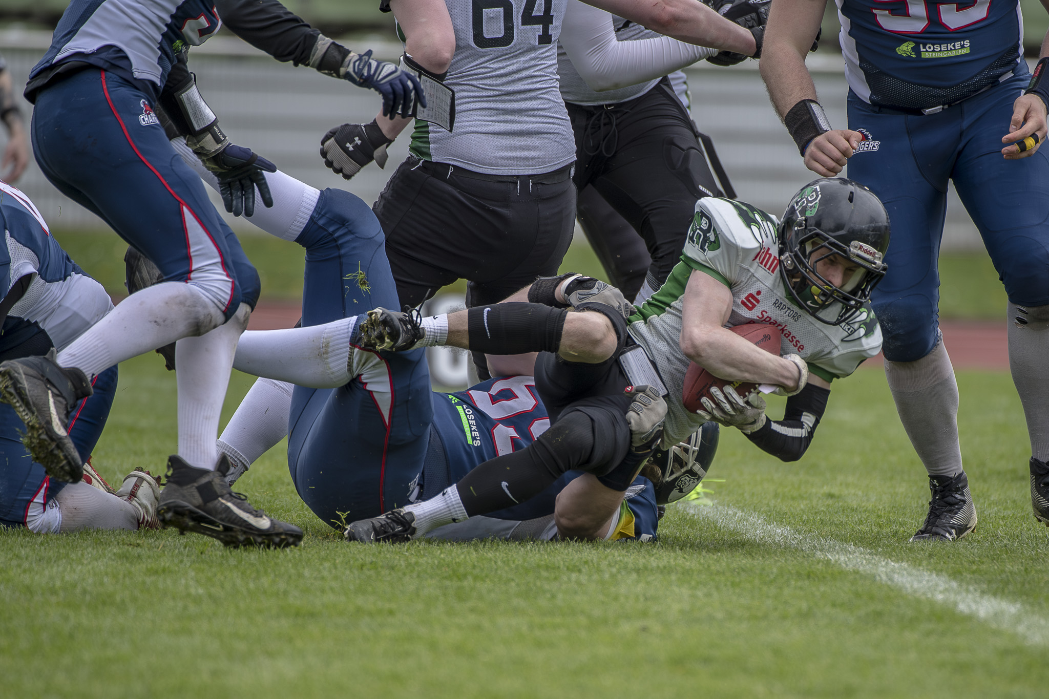 Chargers besiegen Raptors mit 37:10 in der Verbandsliga - Foto: Oliver Jungnitsch